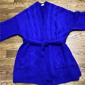 POL chunky Cozy cable knit sweater. Long open front, belted cardigan. Size M/…
